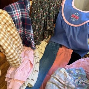 Toddler Girl 2T Lot of Clothing